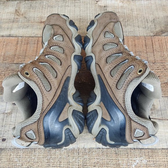 Oboz Sawtooth II Waterproof Women Sz 9.5 Low Hiking Shoes Tan Outdoor Shoes - Picture 7 of 9